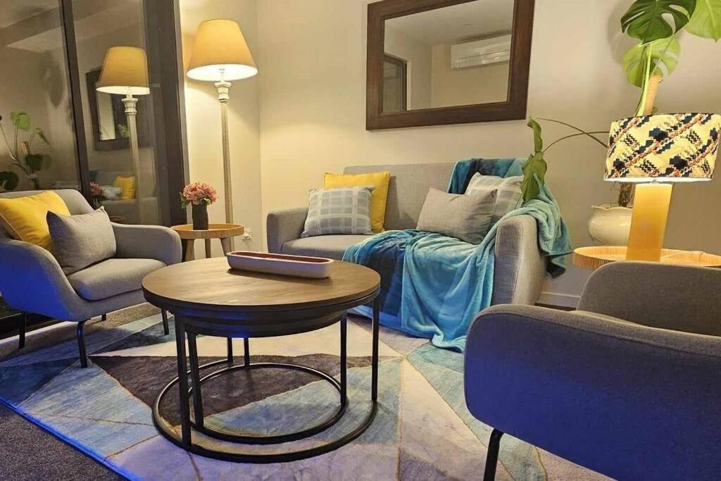 2-Bedroom Ensuite, Close To City, Comfortable, Accessible With Own Parking 基督城 外观 照片